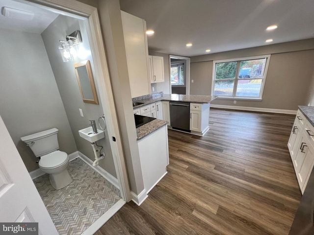 1111 WILL O BROOK DR, Pasadena, MD 21122