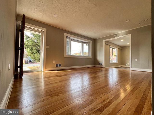 1111 WILL O BROOK DR, Pasadena, MD 21122