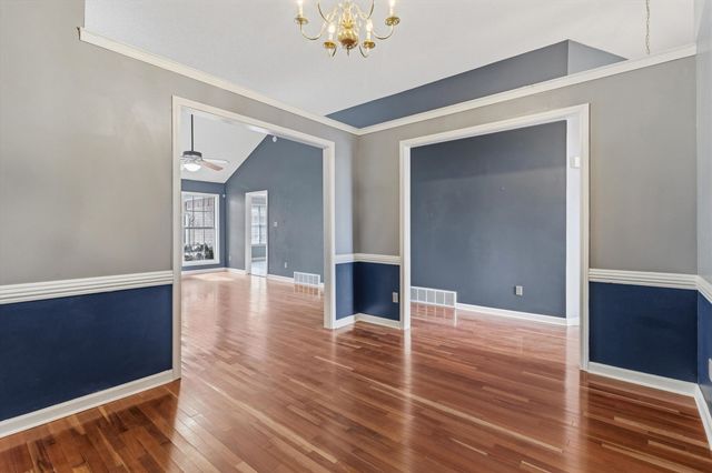 8585 TIMBER CREEK DR, Memphis, TN 38018