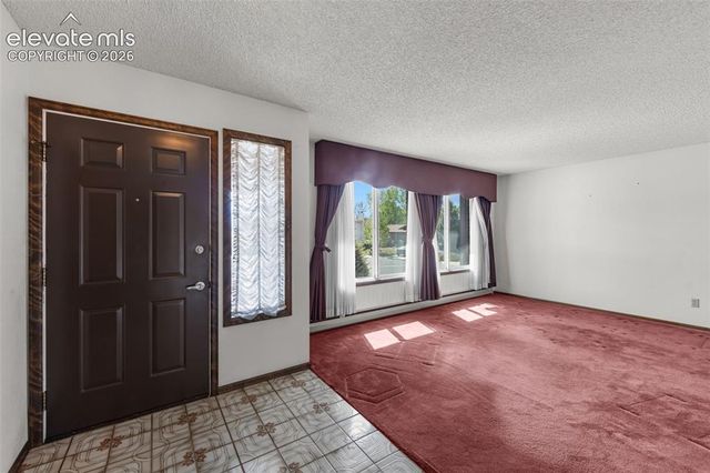 4180 Gleneagle Court, Colorado Springs, CO 80909