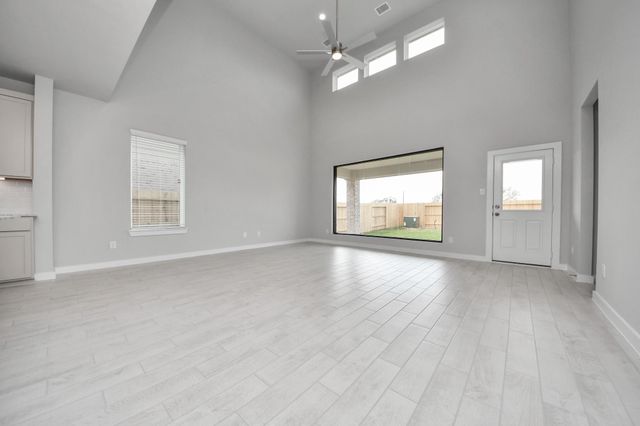 11115 Tulip Ridge Trail, Houston, TX 77044