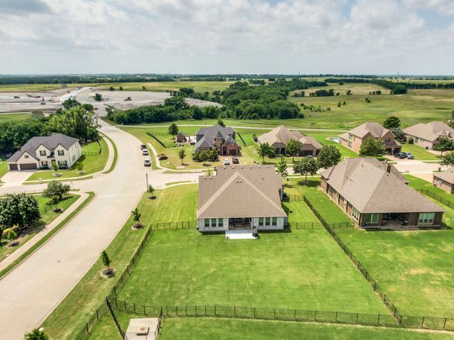 1601 Bearpath Way, Gunter, TX 75058
