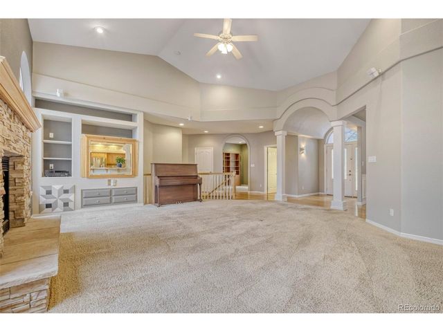 725 Lancers Ct W, Monument, CO 80132