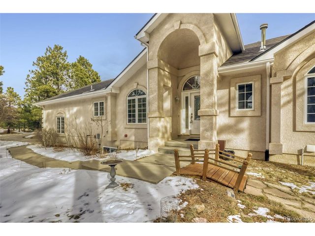 725 Lancers Ct W, Monument, CO 80132