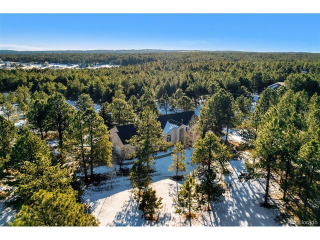 725 Lancers Ct W, Monument, CO 80132