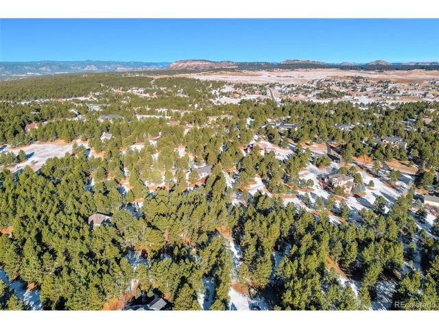 725 Lancers Ct W, Monument, CO 80132