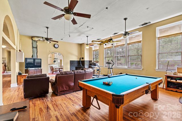 1318 Ostwalt Amity Road, Cleveland, NC 27013