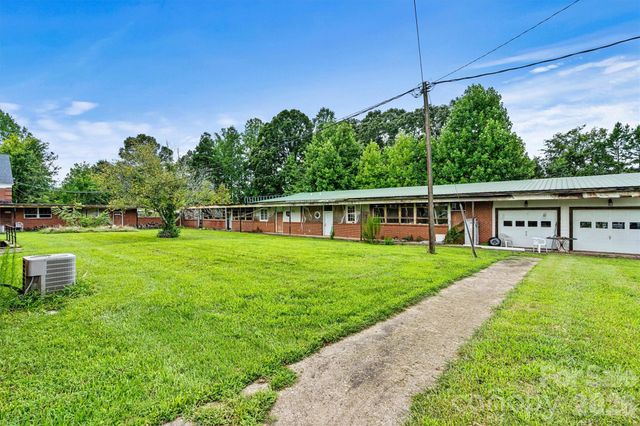 1318 Ostwalt Amity Road, Cleveland, NC 27013