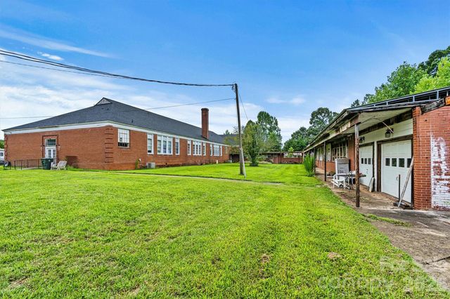 1318 Ostwalt Amity Road, Cleveland, NC 27013