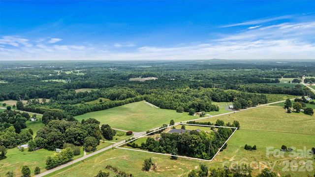 1318 Ostwalt Amity Road, Cleveland, NC 27013