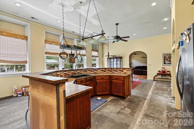 1318 Ostwalt Amity Road, Cleveland, NC 27013