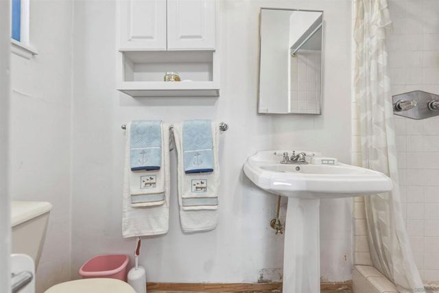 6228 Calle Pavana, San Diego, CA 92139