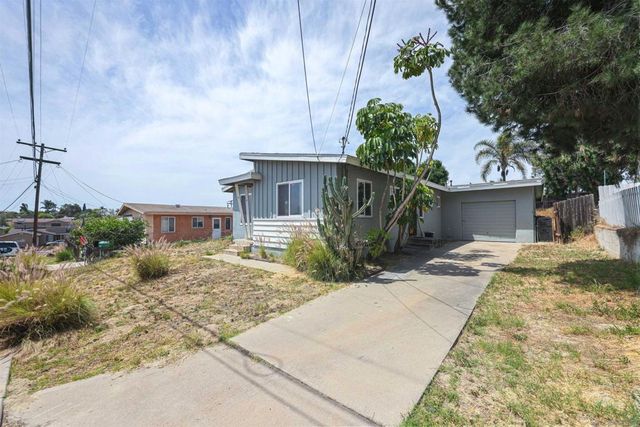 6228 Calle Pavana, San Diego, CA 92139