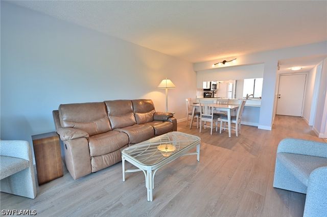 4835 Bonita Beach RD 102, Bonita Springs, FL 34134