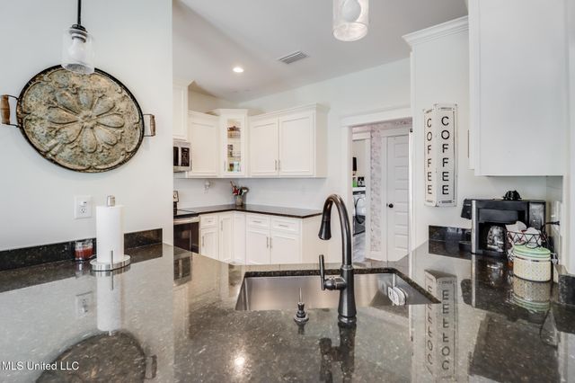 78 Percy O'Neal Road, Mchenry, MS 39561