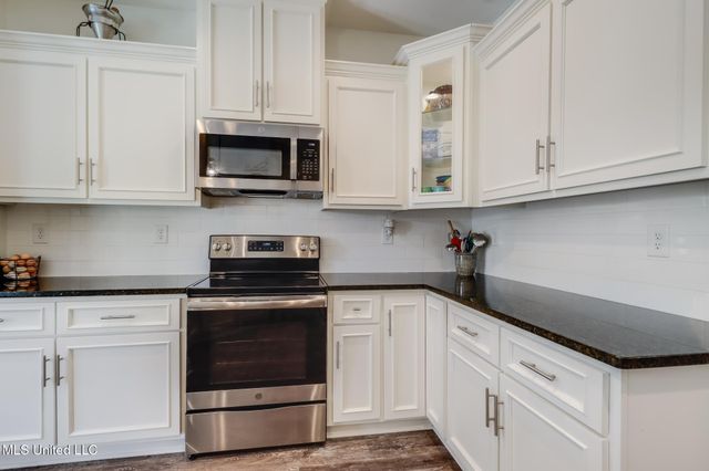 78 Percy O'Neal Road, Mchenry, MS 39561