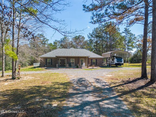 78 Percy O'Neal Road, Mchenry, MS 39561