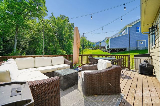 263 Forsythia Lane, Tega Cay, SC 29708