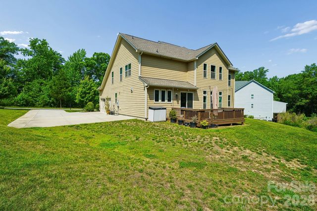 263 Forsythia Lane, Tega Cay, SC 29708