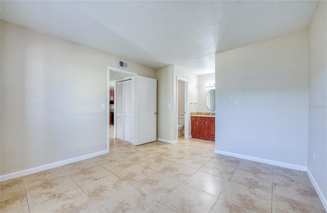 455 ALT 19 S 21, Palm Harbor, FL 34683