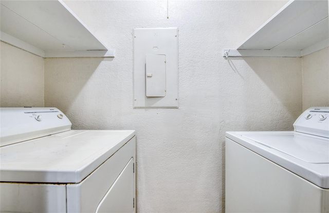 455 ALT 19 S 21, Palm Harbor, FL 34683