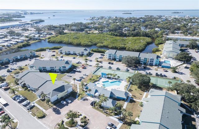 455 ALT 19 S 21, Palm Harbor, FL 34683