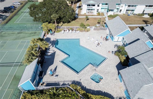 455 ALT 19 S 21, Palm Harbor, FL 34683