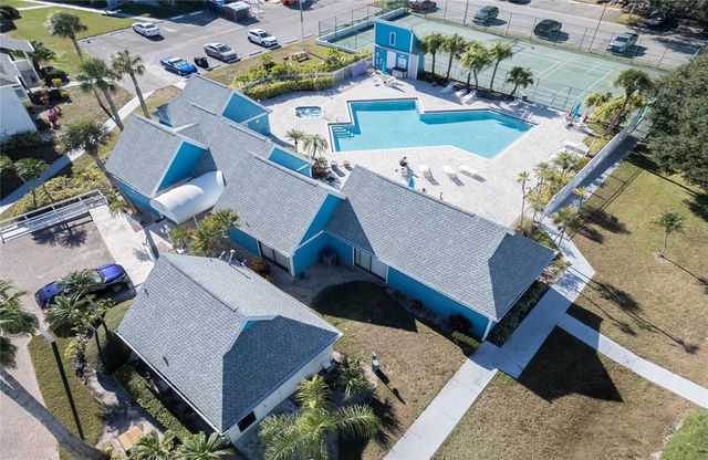 455 ALT 19 S 21, Palm Harbor, FL 34683