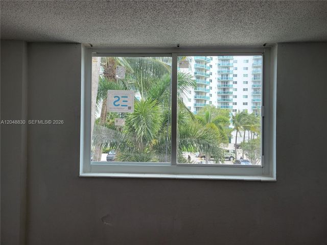 19390 Collins Ave 220, Sunny Isles Beach, FL 33160