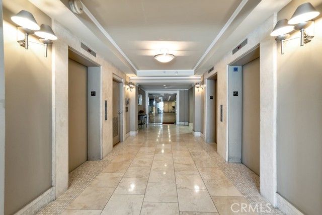 620 S Gramercy 338, Los Angeles, CA 90005