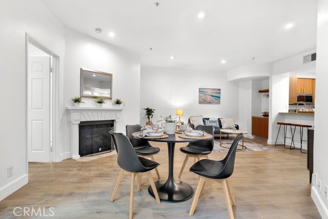 620 S Gramercy 338, Los Angeles, CA 90005