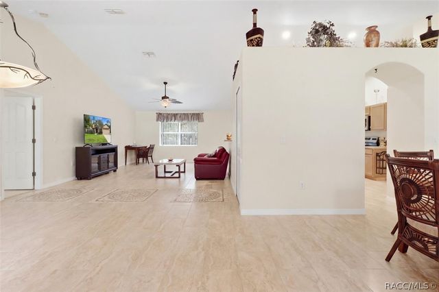 6 Dianthus Court, Homosassa, FL 34446