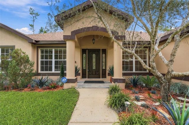 6 Dianthus Court, Homosassa, FL 34446