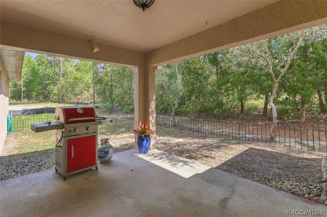 6 Dianthus Court, Homosassa, FL 34446