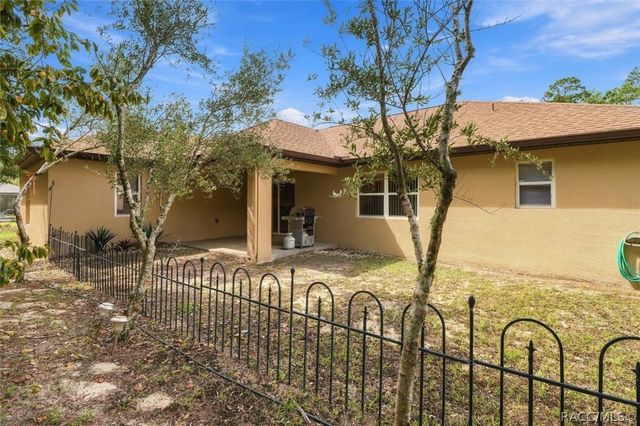 6 Dianthus Court, Homosassa, FL 34446