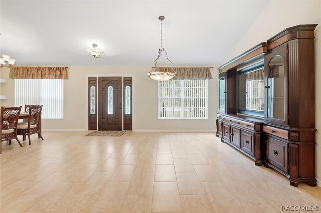 6 Dianthus Court, Homosassa, FL 34446