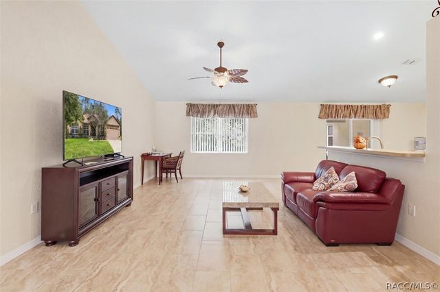 6 Dianthus Court, Homosassa, FL 34446