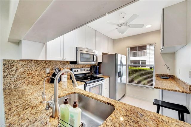 1925 Courtyard WAY F101, Naples, FL 34112