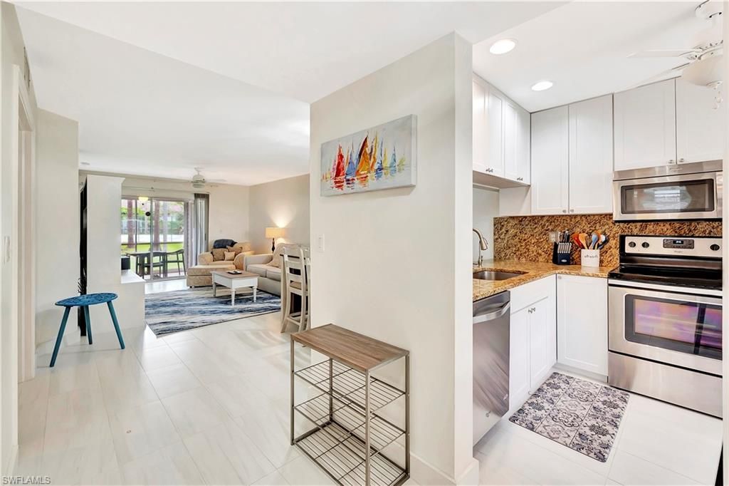 1925 Courtyard WAY F101, Naples, FL 34112