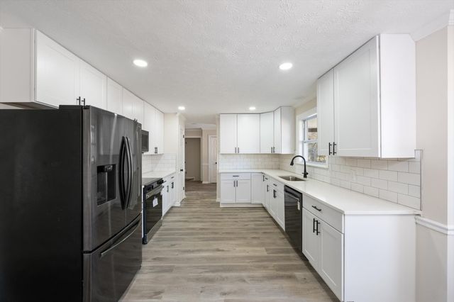 1710 Hickory Trace Dr, Gallatin, TN 37066