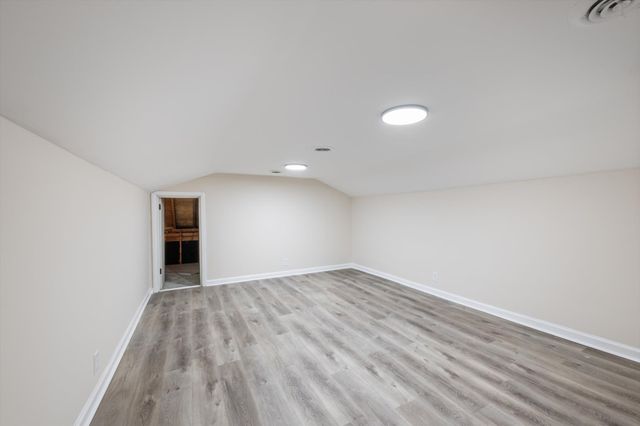 1710 Hickory Trace Dr, Gallatin, TN 37066