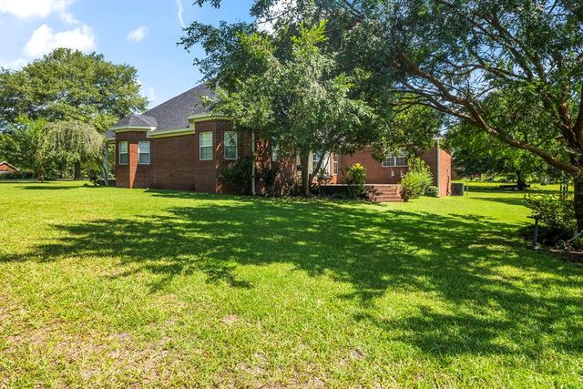 1741 Eddins Road, Dothan, AL 36301