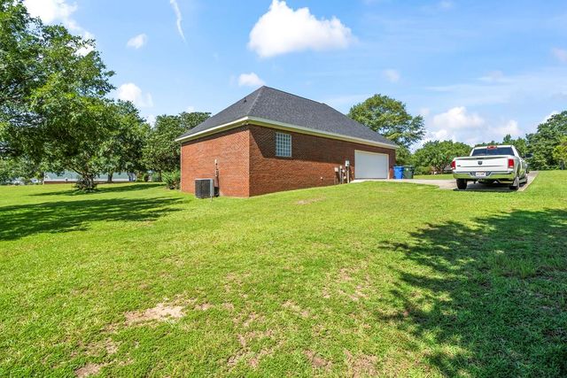 1741 Eddins Road, Dothan, AL 36301