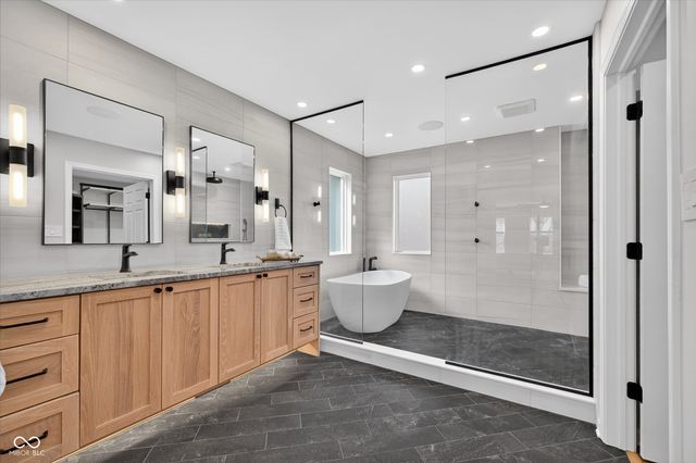 5403 Lochmere Drive, Carmel, IN 46033