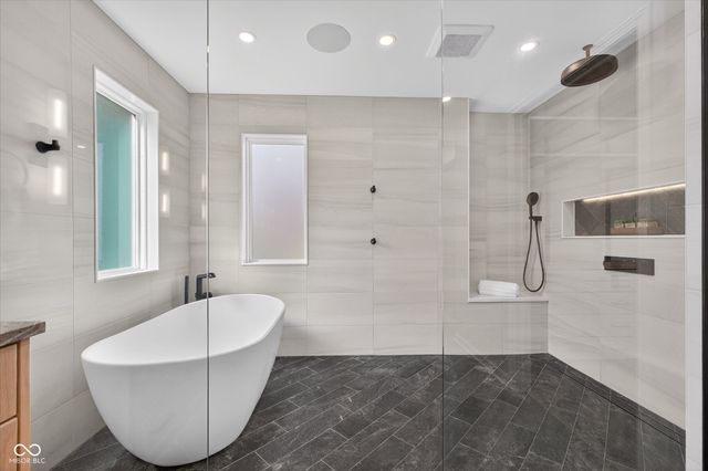 5403 Lochmere Drive, Carmel, IN 46033