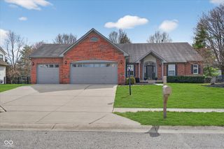5403 Lochmere Drive, Carmel, IN 46033