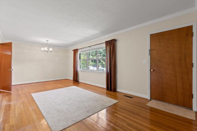 1324 Easy Lane, Hixson, TN 37343