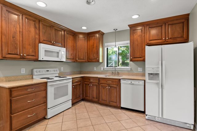 1324 Easy Lane, Hixson, TN 37343