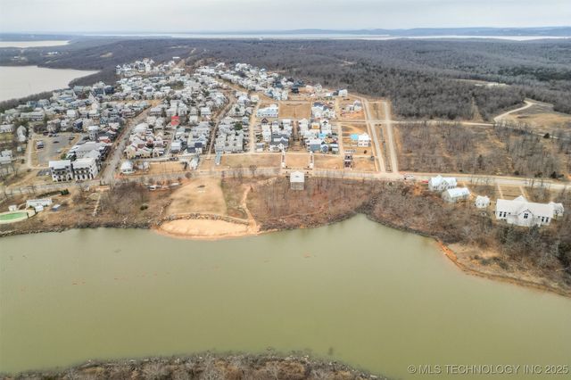 41 Water Street, Carlton Landing, OK 74432