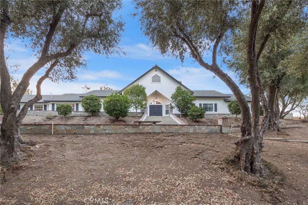 42761 Juniper, Murrieta, CA 92562 — exterior